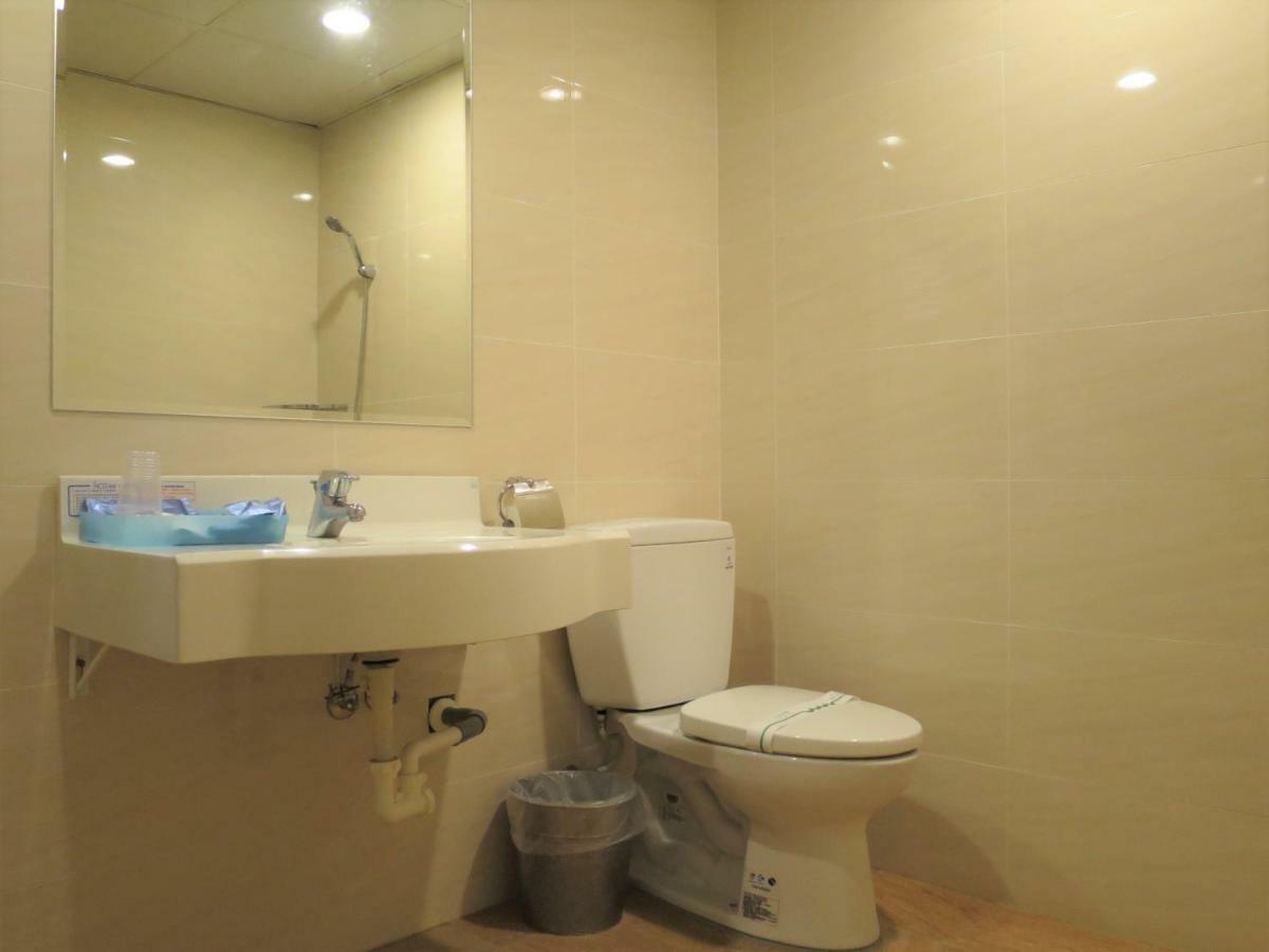 Family Hotel - Linsen Tainan Exterior foto